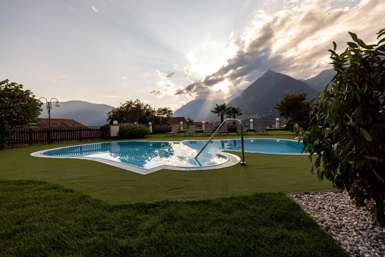 Hotel Finkenhof - Feel At Home Schenna Luaran gambar