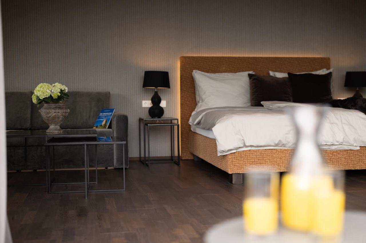 Hotel Finkenhof - Feel At Home Schenna Luaran gambar