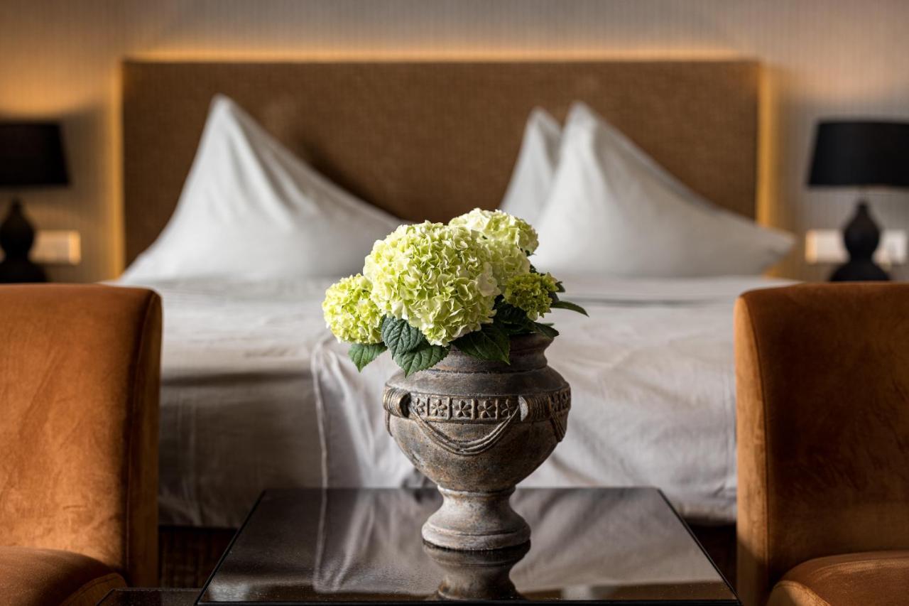 Hotel Finkenhof - Feel At Home Schenna Luaran gambar