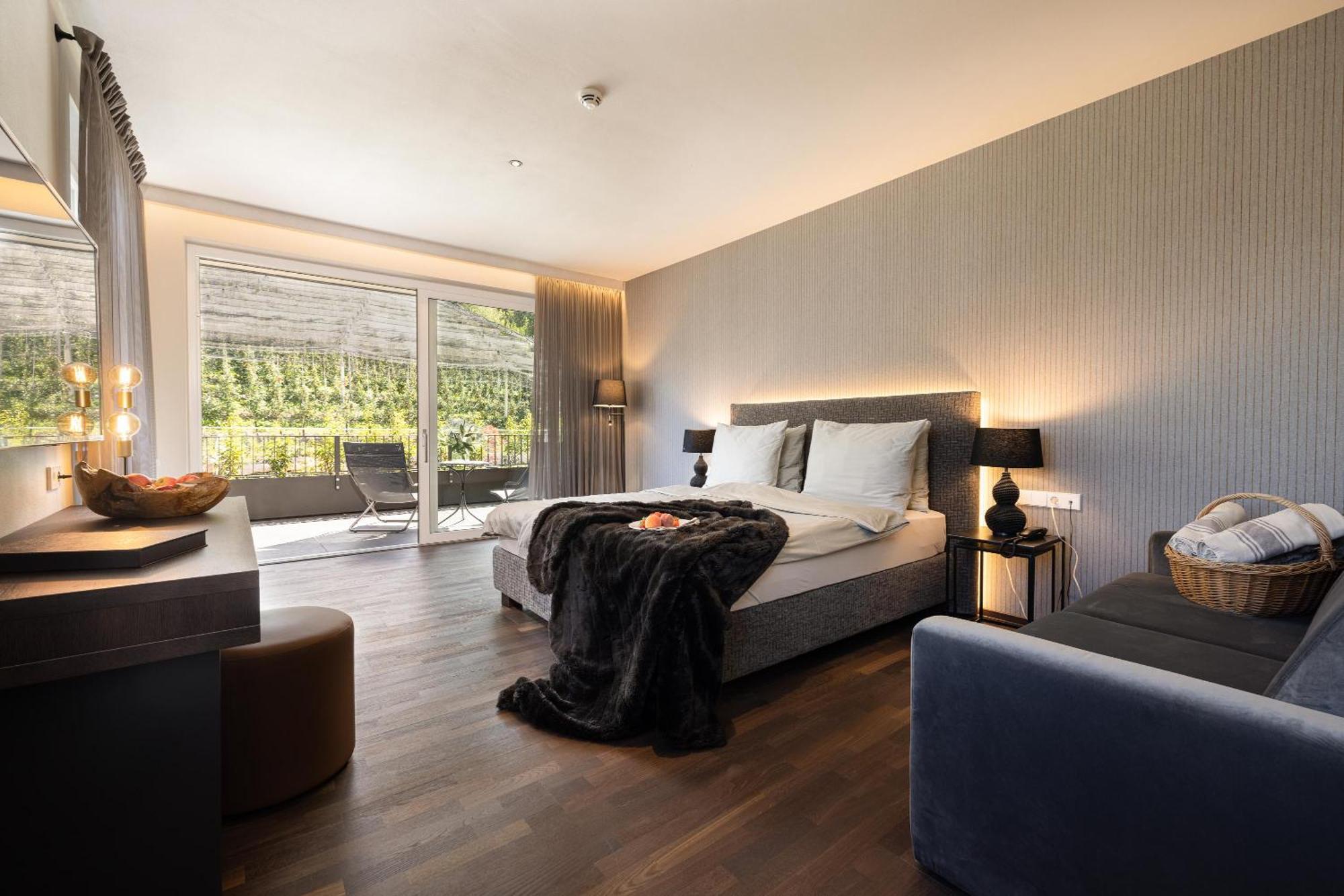 Hotel Finkenhof - Feel At Home Schenna Luaran gambar